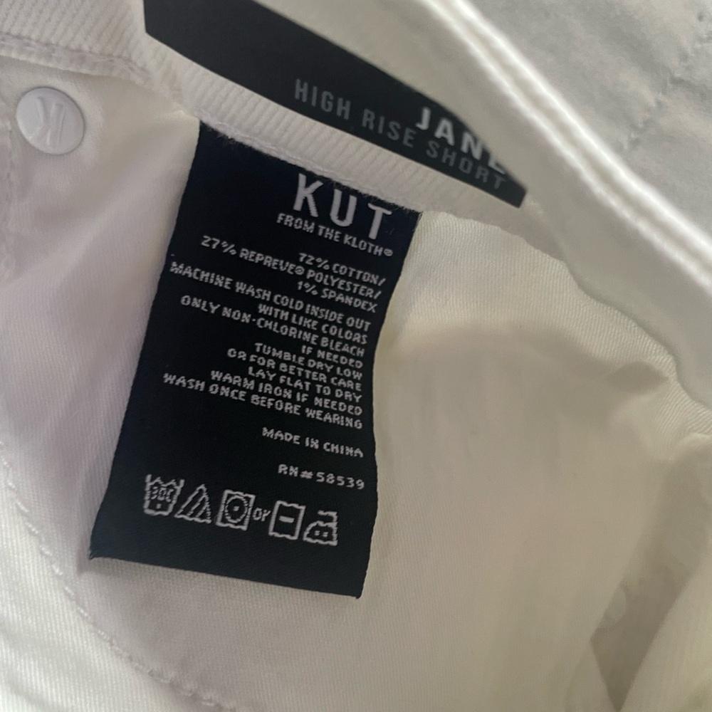 NWT KUT FROM THE KLOTH Jane High Rise Shorts - Picture 10 of 16